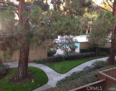 2635 Dunstan - Photo Thumbnail 5
