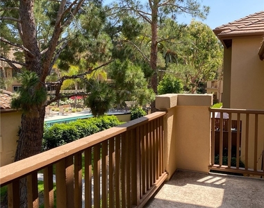 2635 Dunstan - Photo Thumbnail 4