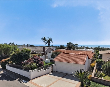 428 Cabrillo - Photo Thumbnail 1