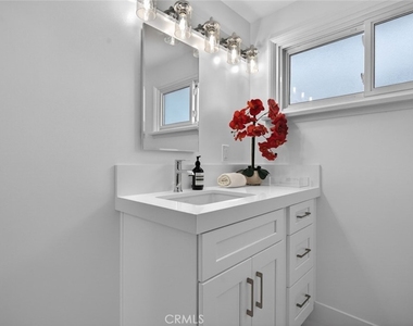 428 Cabrillo - Photo Thumbnail 14