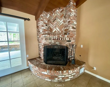 757 N. Stagecoach Lane - Photo Thumbnail 38