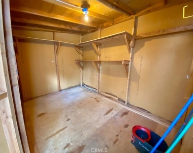 757 N. Stagecoach Lane - Photo Thumbnail 16