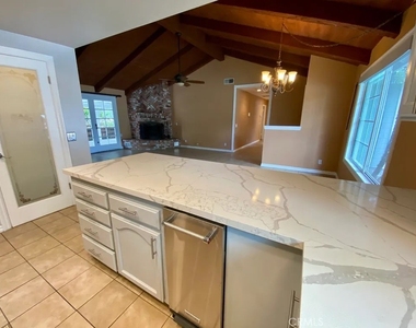 757 N. Stagecoach Lane - Photo Thumbnail 36