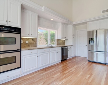 24261 Cascades Drive - Photo Thumbnail 11