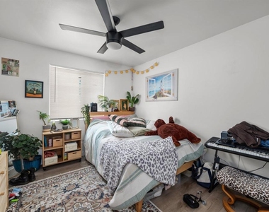 5371 Saxon Street - Photo Thumbnail 8