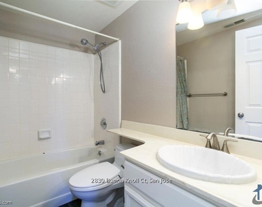2830 Buena Knoll Court - Photo Thumbnail 20