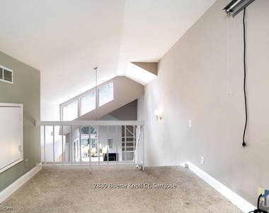 2830 Buena Knoll Court - Photo Thumbnail 23