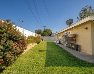 5035 Carlingford Avenue - Photo Thumbnail 27