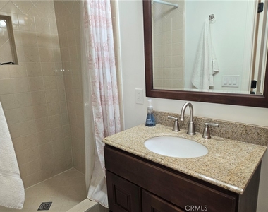 7003 Conejo Drive - Photo Thumbnail 8