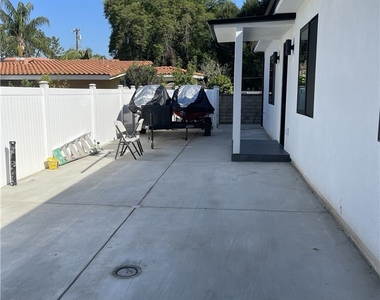 9626 Stonehurst Avenue - Photo Thumbnail 26