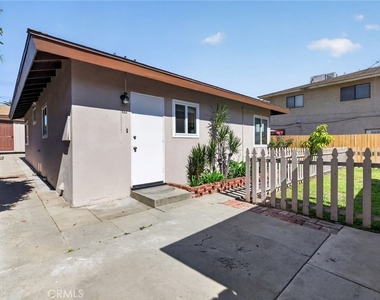 605-607 N Mar Vista Ave - Photo Thumbnail 24