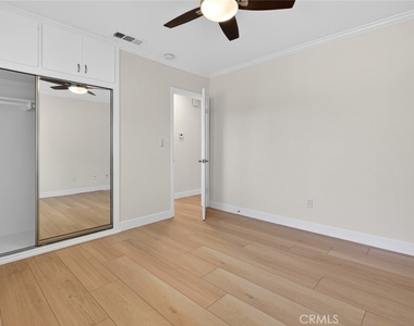 605-607 N Mar Vista Ave - Photo Thumbnail 15