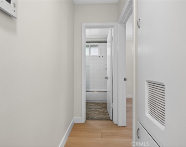 605-607 N Mar Vista Ave - Photo Thumbnail 16