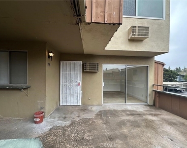1001 W Stevens - Photo Thumbnail 2