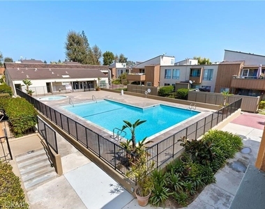 1001 W Stevens - Photo Thumbnail 12