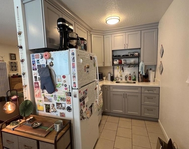 2636 Warring St - Photo Thumbnail 6