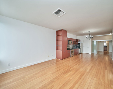 3810 Wilshire Boulevard - Photo Thumbnail 12