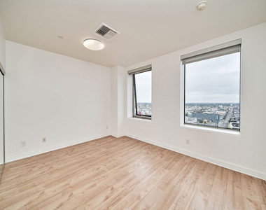 3810 Wilshire Boulevard - Photo Thumbnail 16