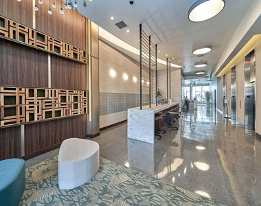 3810 Wilshire Boulevard - Photo Thumbnail 1
