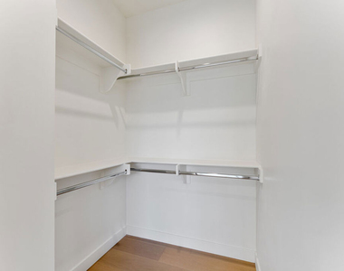 3932 Minerva Avenue - Photo Thumbnail 27