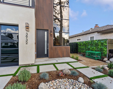 3932 Minerva Avenue - Photo Thumbnail 1