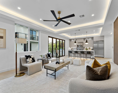 3932 Minerva Avenue - Photo Thumbnail 4