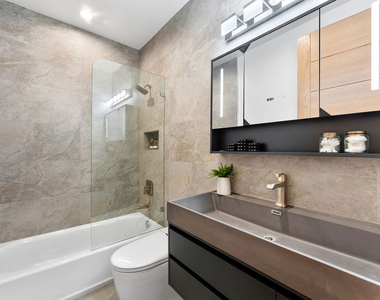 3932 Minerva Avenue - Photo Thumbnail 14