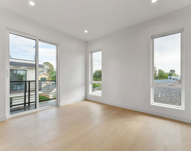 3932 Minerva Avenue - Photo Thumbnail 24