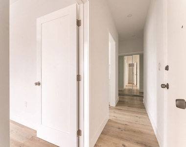 1519 W 30th Street - Photo Thumbnail 2