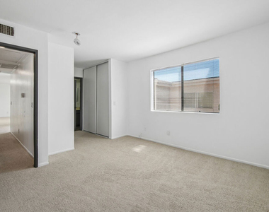 11924 Mayfield Avenue - Photo Thumbnail 11