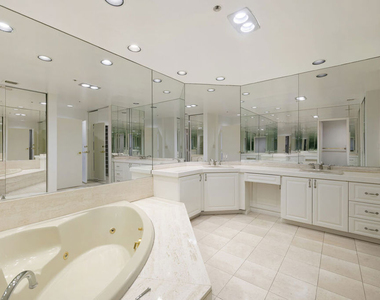 10430 Wilshire Boulevard - Photo Thumbnail 16