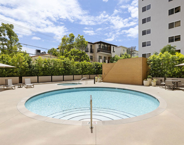 10430 Wilshire Boulevard - Photo Thumbnail 18