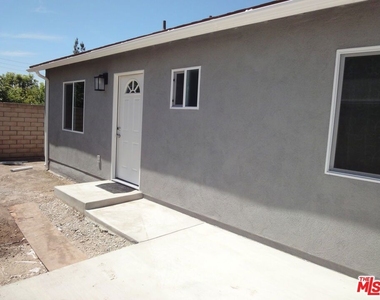 1151 Royal Avenue - Photo Thumbnail 1