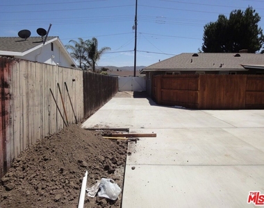 1151 Royal Avenue - Photo Thumbnail 16