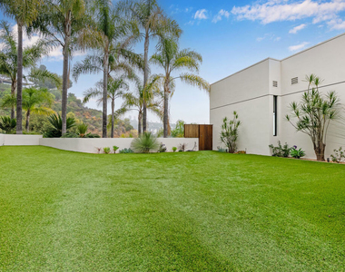 9405 Sierra Mar Place - Photo Thumbnail 61