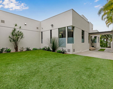 9405 Sierra Mar Place - Photo Thumbnail 60