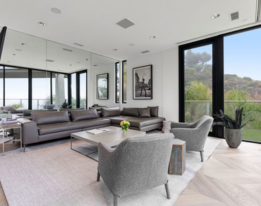 9405 Sierra Mar Place - Photo Thumbnail 13