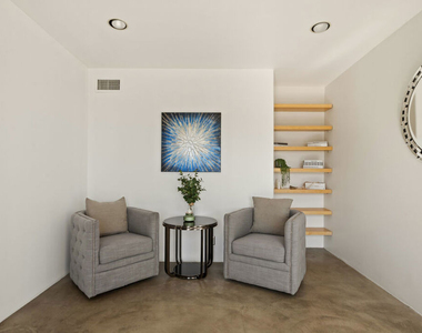 8435 Franklin Avenue - Photo Thumbnail 17