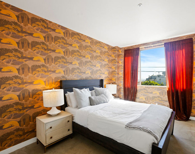 8435 Franklin Avenue - Photo Thumbnail 47