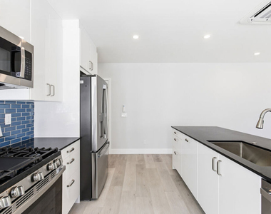 224 N New Hampshire Avenue - Photo Thumbnail 11