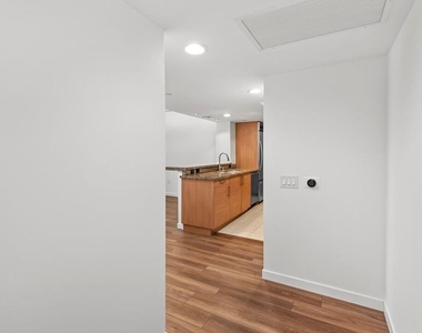 13650 Marina Pointe Drive - Photo Thumbnail 1