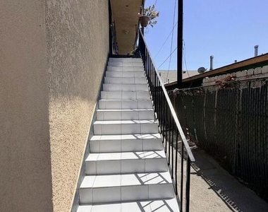 1029 S Record Avenue - Photo Thumbnail 1
