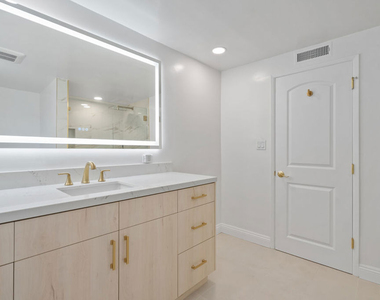 4159 Regal Oak Drive - Photo Thumbnail 29