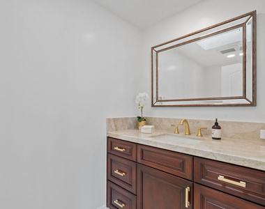 4159 Regal Oak Drive - Photo Thumbnail 37