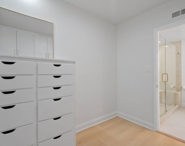 4159 Regal Oak Drive - Photo Thumbnail 25