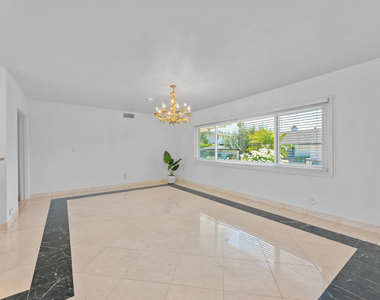 4159 Regal Oak Drive - Photo Thumbnail 10