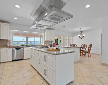 4159 Regal Oak Drive - Photo Thumbnail 12