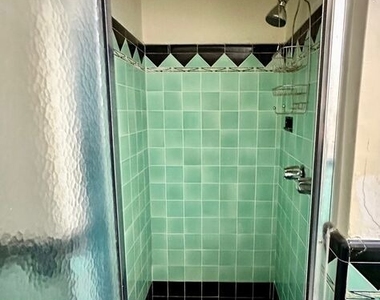 1360 Masselin Avenue - Photo Thumbnail 7