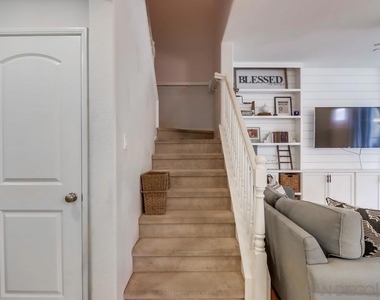1423 Shearwater St - Photo Thumbnail 22