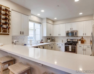 1423 Shearwater St - Photo Thumbnail 19